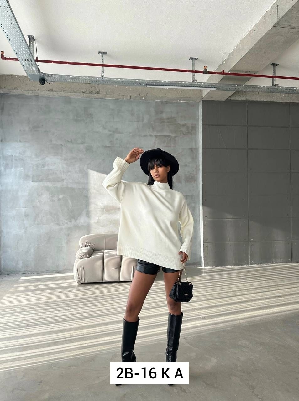 оверсайз свитер,свитер,джемпер оверсайз,свитера женские,повседневный джемпер