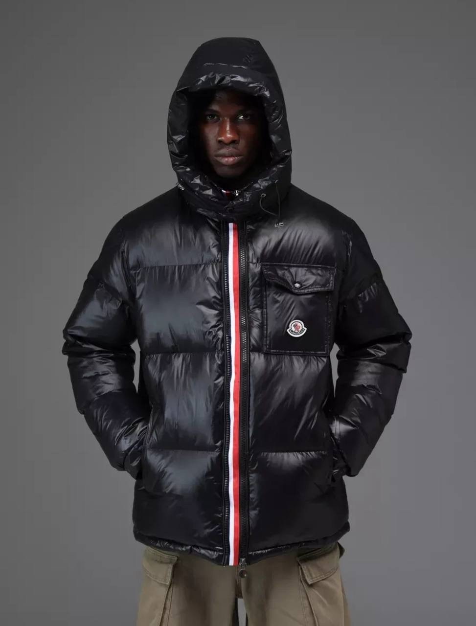 пуховик moncler мужской,moncler black down montbeliard jacket,moncler montbeliard,глянцевый пуховик монклер,пуховик moncler