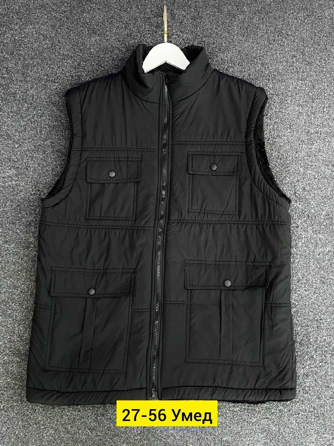 жилетка мужская,жилет мужской,жилетка,безрукавка мужская,жилет