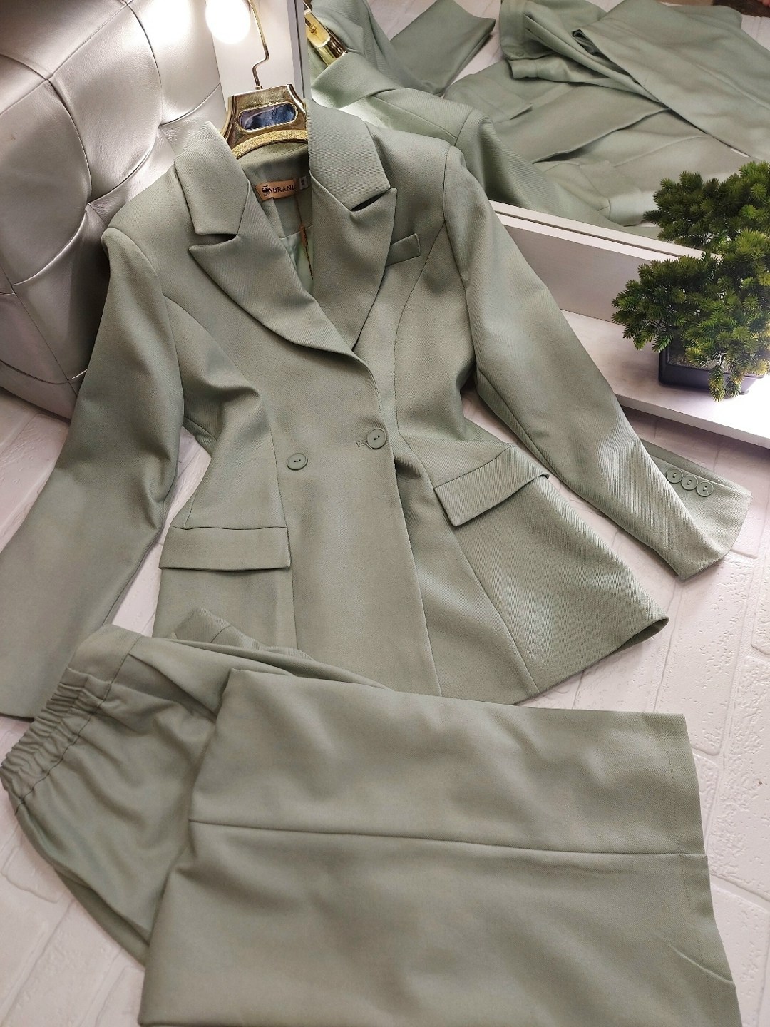 брючные костюмы из белоруссии,женские брючные костюмы,брючный костюм женский деловой,костюм с брюками палаццо женский,костюм с брюками