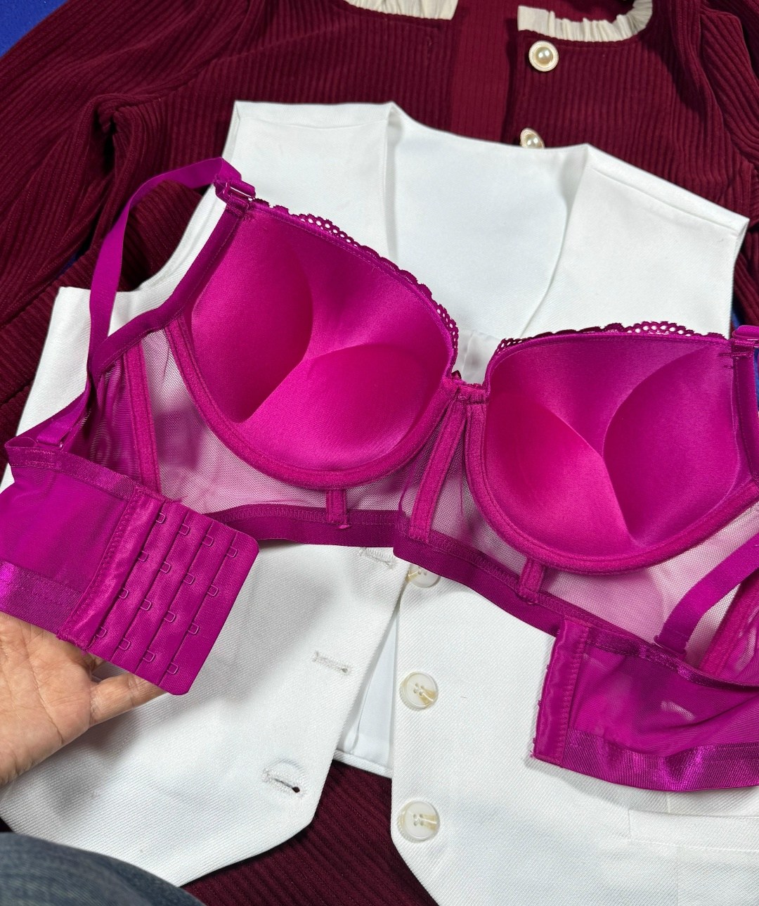 комплект нижнего белья,женская нижнее белье,бюстгальтер женские,комплект нижнего белья женские,пуш ап бюстгальтер