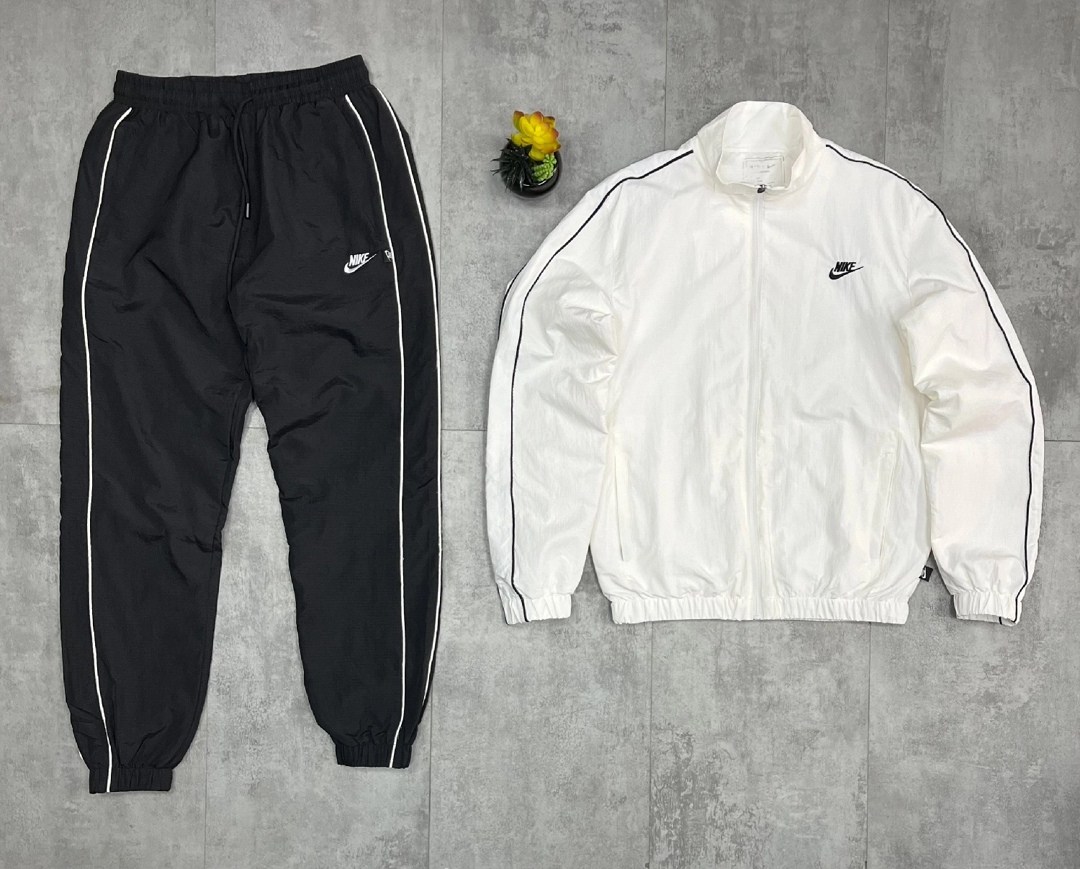 женская куртка nike sportswear jacket,ветровка nike,спортивные костюмы nike,nike куртка зимняя nike winter jacket 893798-451,куртка мужская nike