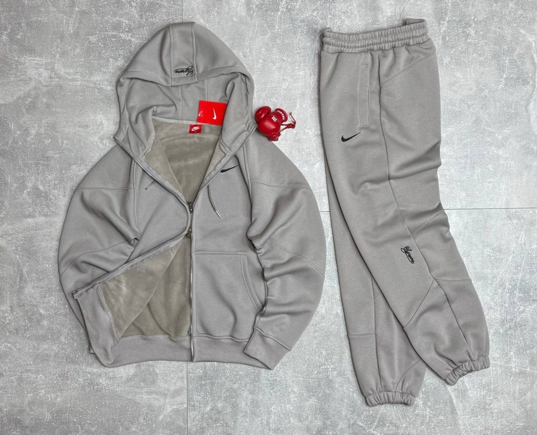 спортивные костюмы nike,спортивный костюм nike мужской,спортивный костюм nike на флисе,спортивные костюм,мужские спортивные костюмы