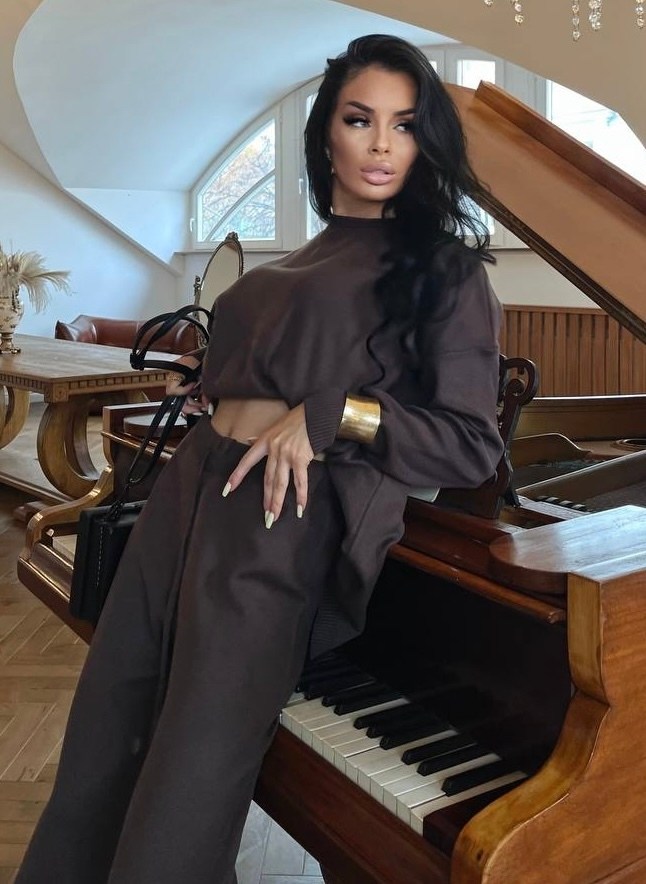 женский костюм оверсайз,костюм кашемировый женский брючный,брючный костюм свободного кроя,костюм свободного кроя,костюм оверсайз