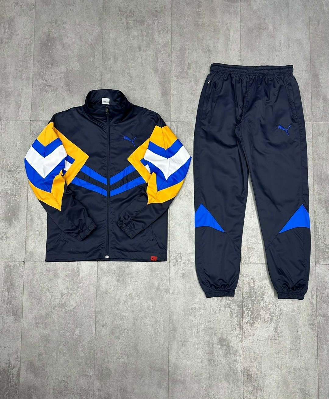 спортивные костюм,спортивные костюмы мужские,спортивный костюм для мужчин,мужской спортивный костюм puma,костюм adidas 90 х