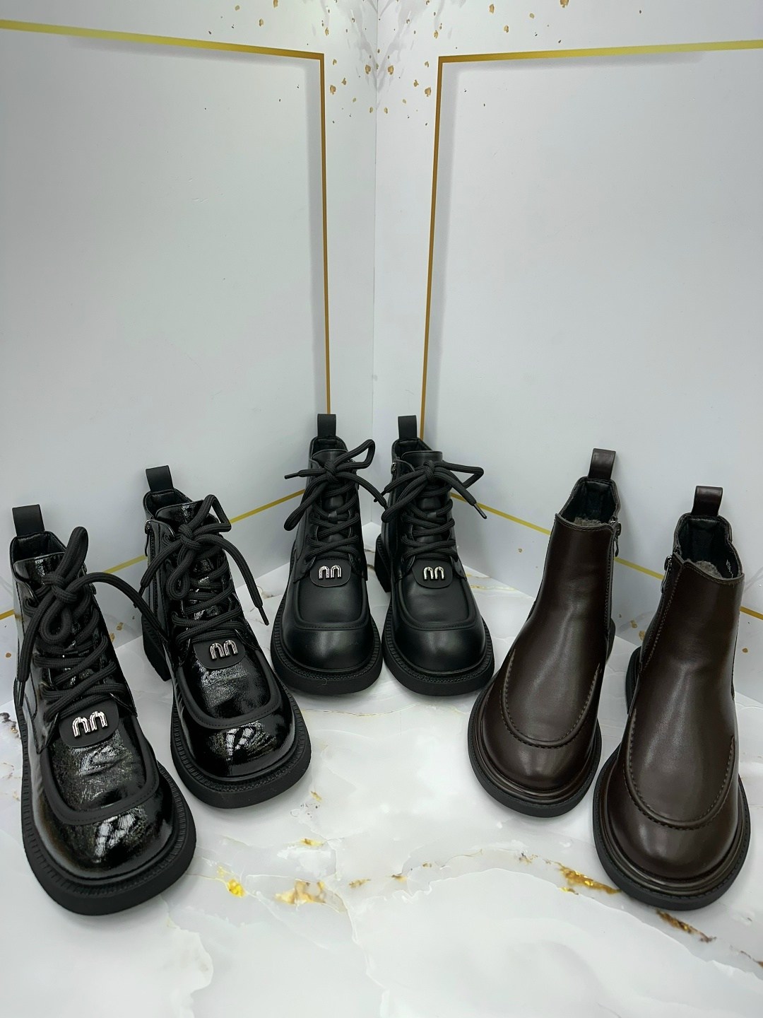 ,женские ботинки,модные ботинки,ботинки,обуви