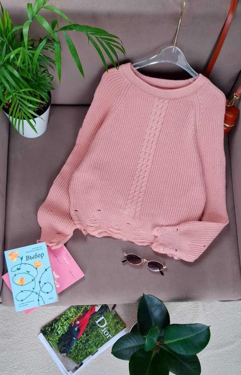 салатовый рваный свитер,вязаная дырявая кофта,рваные свитера,модные свитера,свитер с дырками