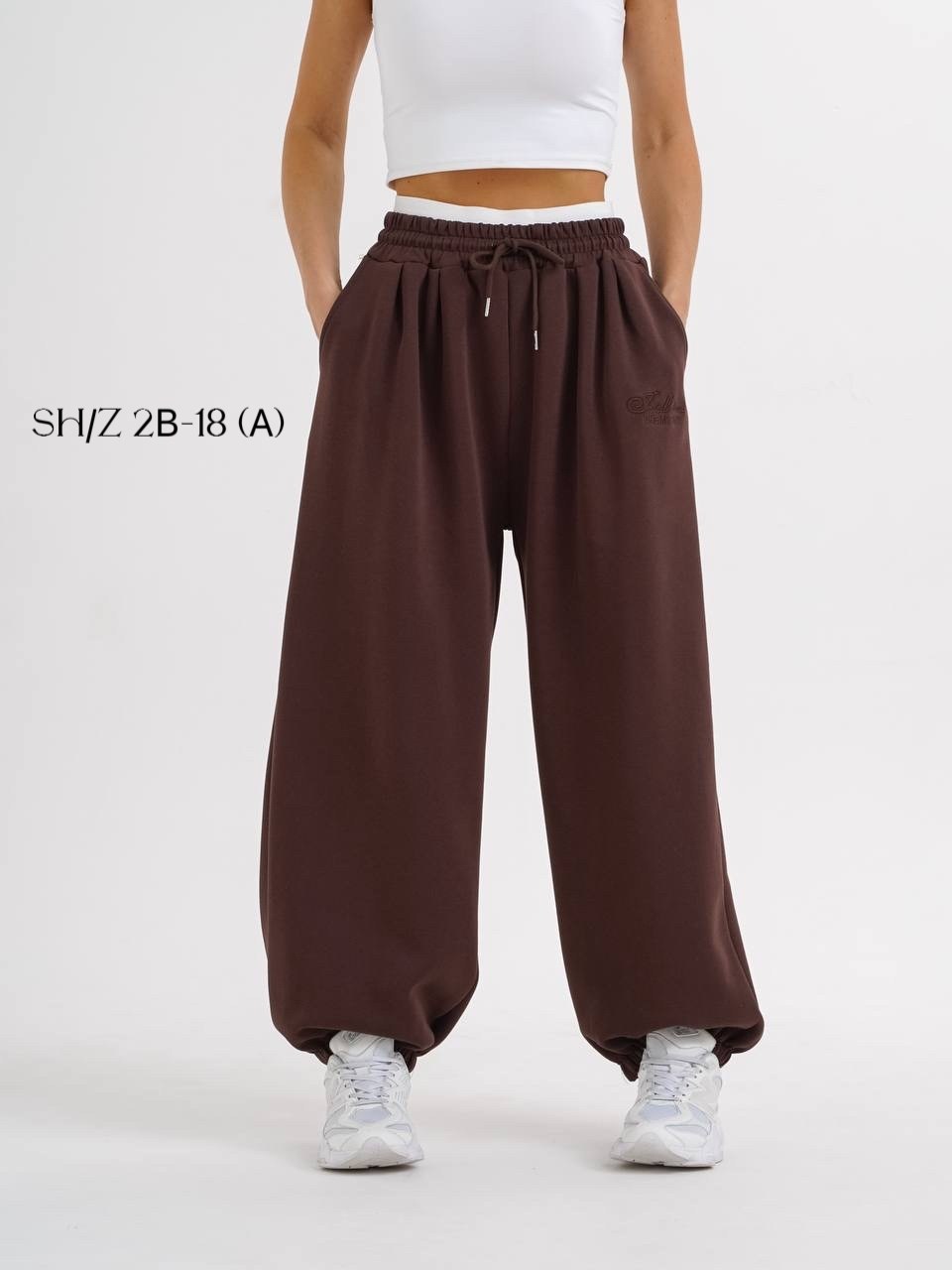 джоггеры оверсайз,брюки джоггеры,спортивные штаны джоггеры оверсайз,спортивные женские штаны,спортивные широкие штаны джоггеры оверсайз