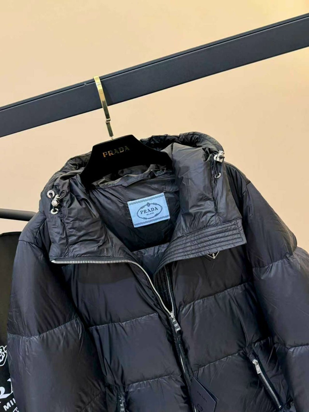 пуховик prada,куртка пуховик,куртка,пуховик прада,куртка прада