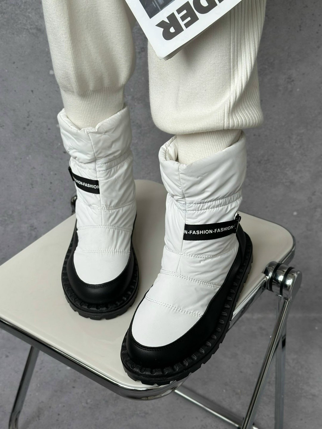 дутики женские,,дутики зимние женские,дутики рибок женские зимние,дутики женские белые