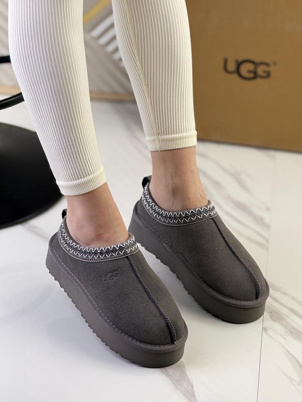 угги женские ugg,угги женские,,угги тапки,модные тапочки