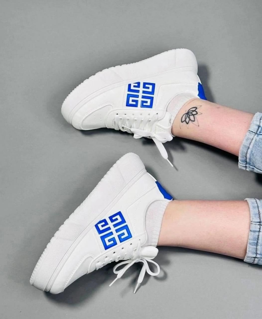 ,кроссовки женскиe,белые кроссовки,белые женские кроссовки,кроссовки для женщин