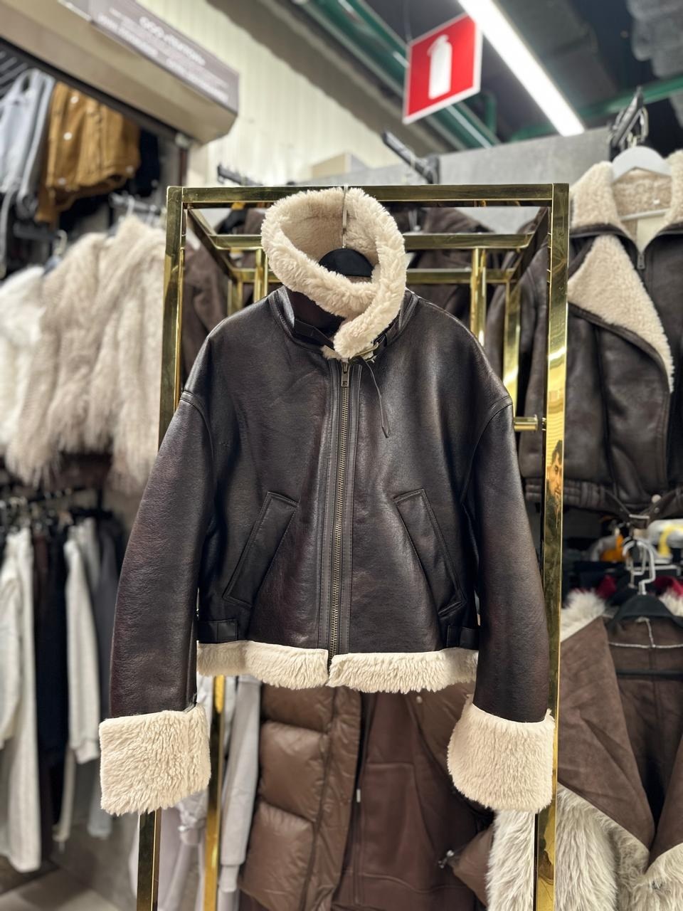 стильная дубленка,женская дубленка,дубленка авиатор,укороченная дубленка,дубленка авиатор женская