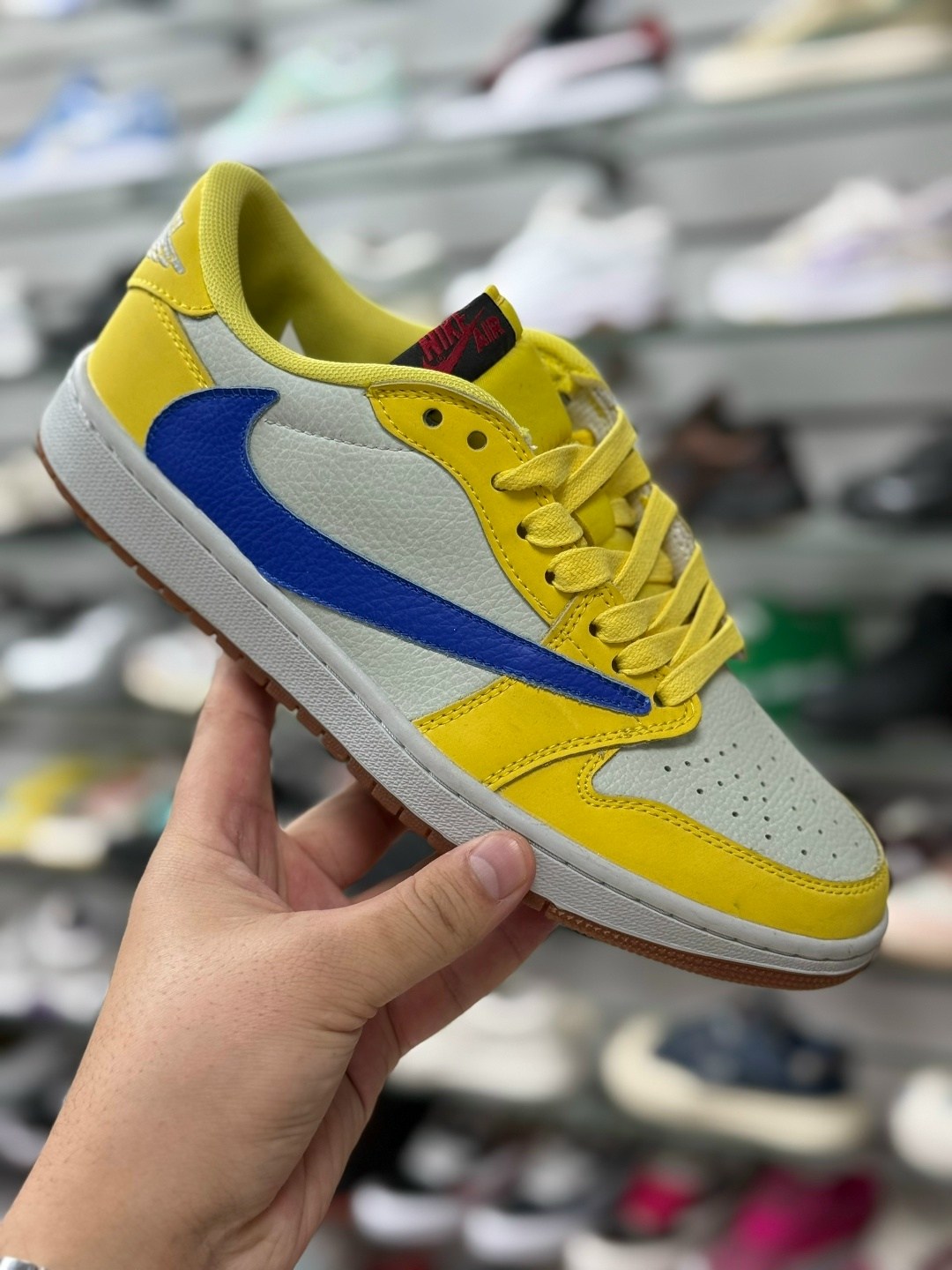 кроссовки nike travis scott x air jordan 1 low,nike air jordan 1 low travis scott,air jordan 1 low travis scott,кроссовки travis scott x air jordan 1 low,кроссовки air jordan 1 low og