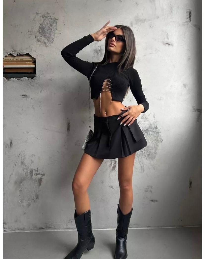 стильная кофта,кофта с вырезом,юбка,