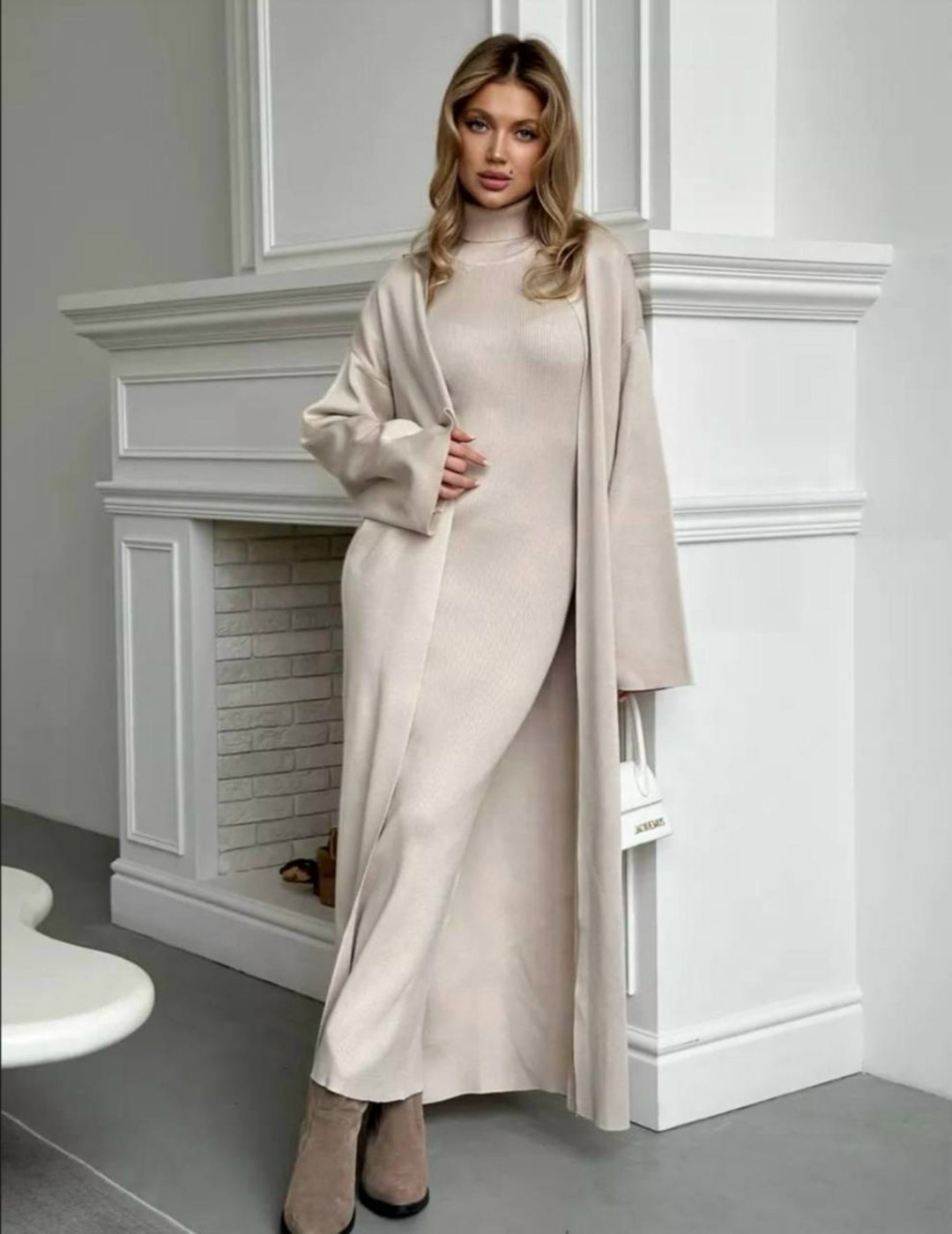 вязаные платья,трикотажные костюмы,трикотажное платье,вязаные костюмы,платье стильное