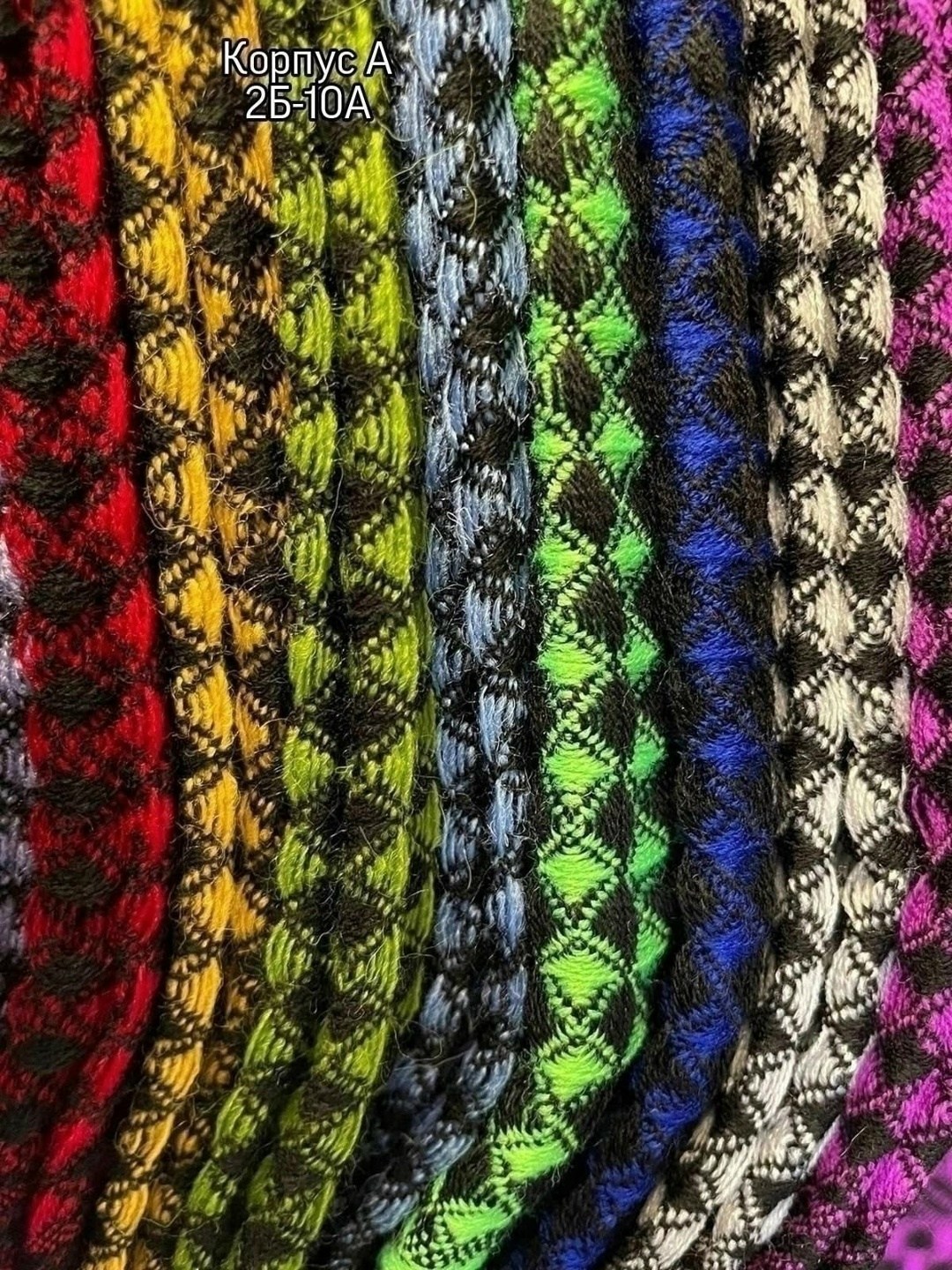 шнур для плетения,ткань змеиная кожа,змеиная кожа,принт змеи,веревка для