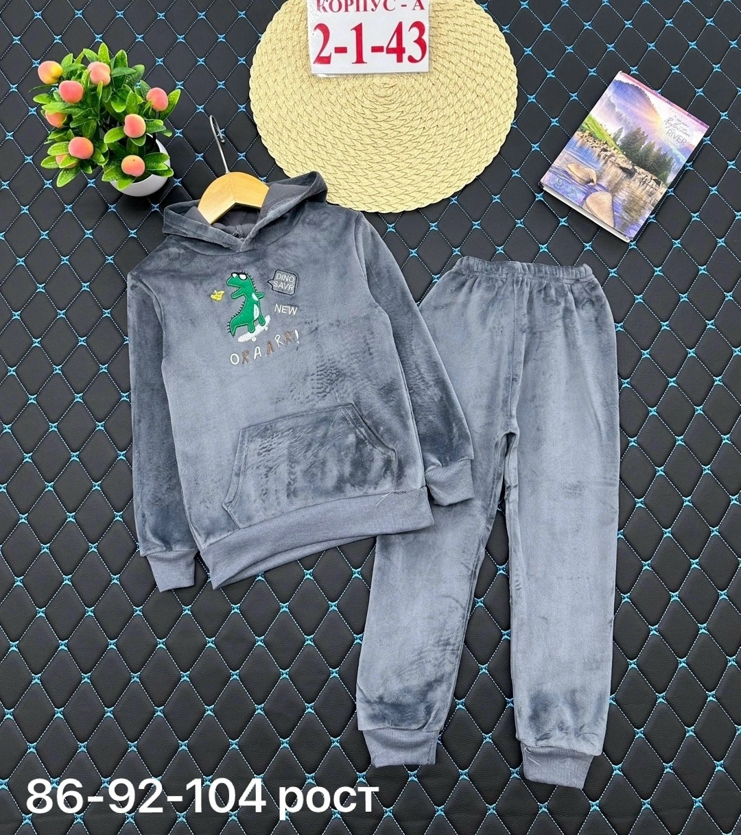 костюм велюр,детские костюмы,костюмы двойки,костюмы спортивные для девочки,велюровые костюмы