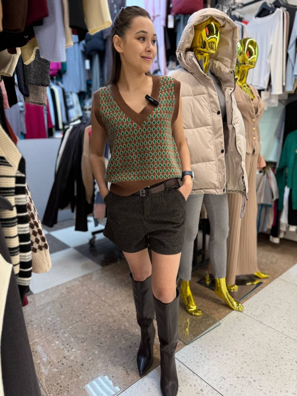 вязаные жилеты,жилетка вязаная,трикотажный жилет,жилет вязаный женский,жилетка женская