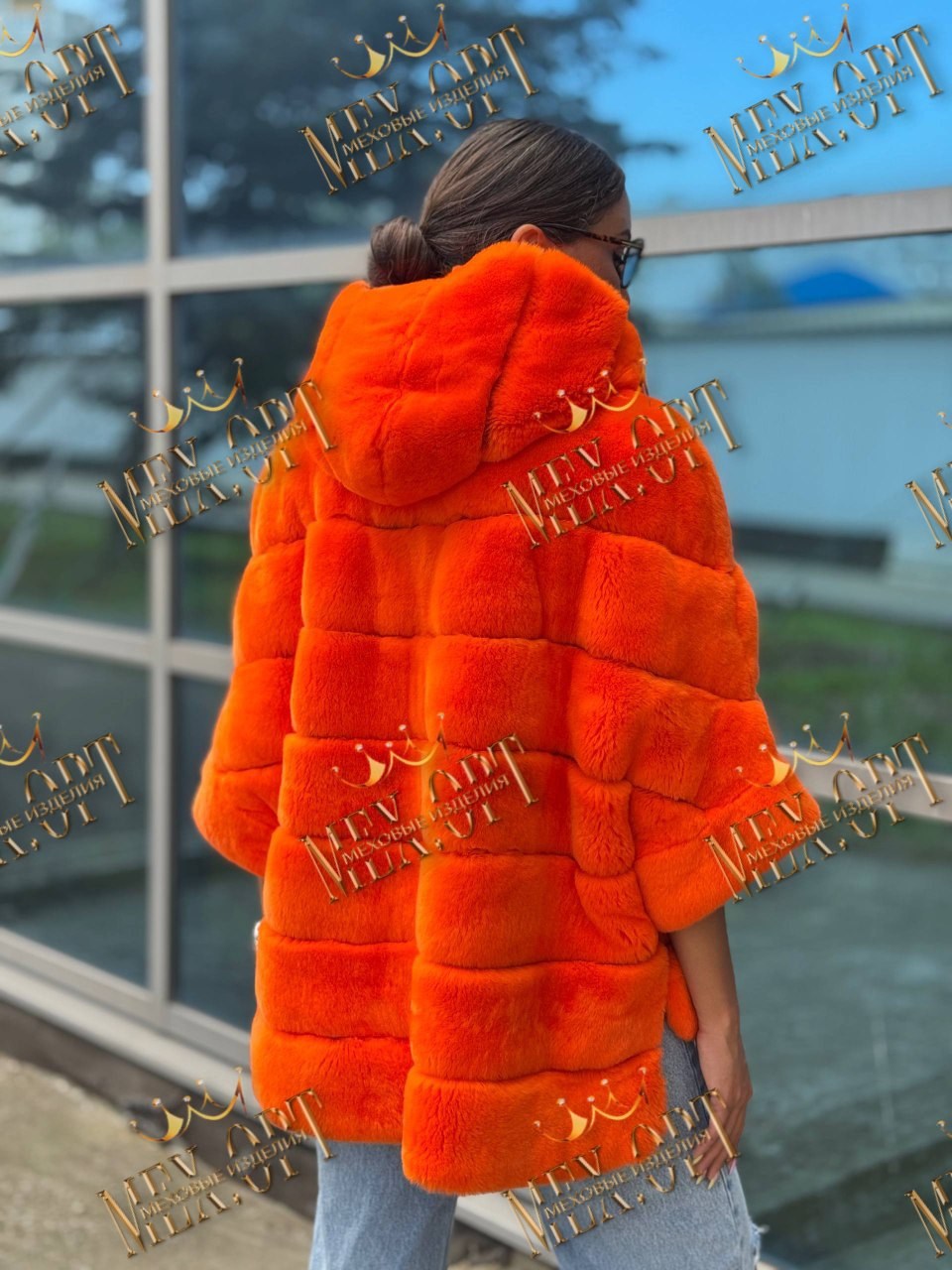 оранжевая шуба,женская шуба,модная шуба,шубка,меховая куртка