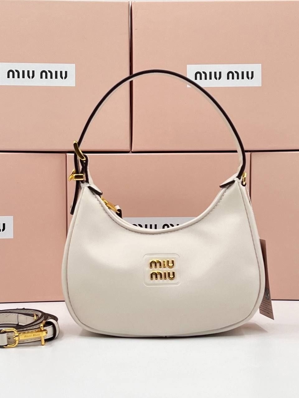 сумка,женская сумка,miu miu сумка на плечо,сумка женская miu miu,miu miu сумка