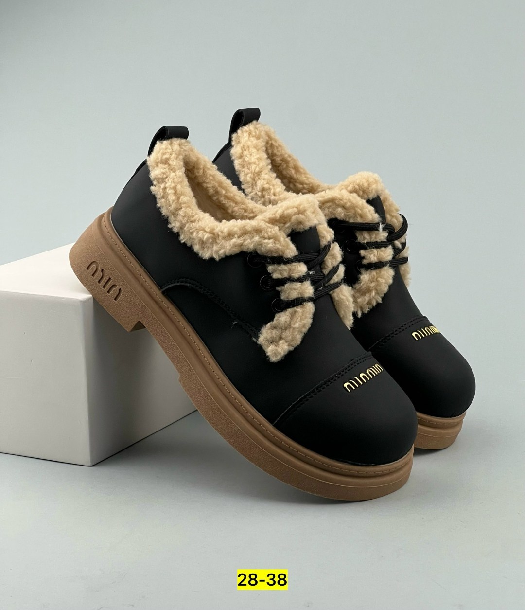 ,женская ,ботиночки,зимняя ,кроссовки для женщин