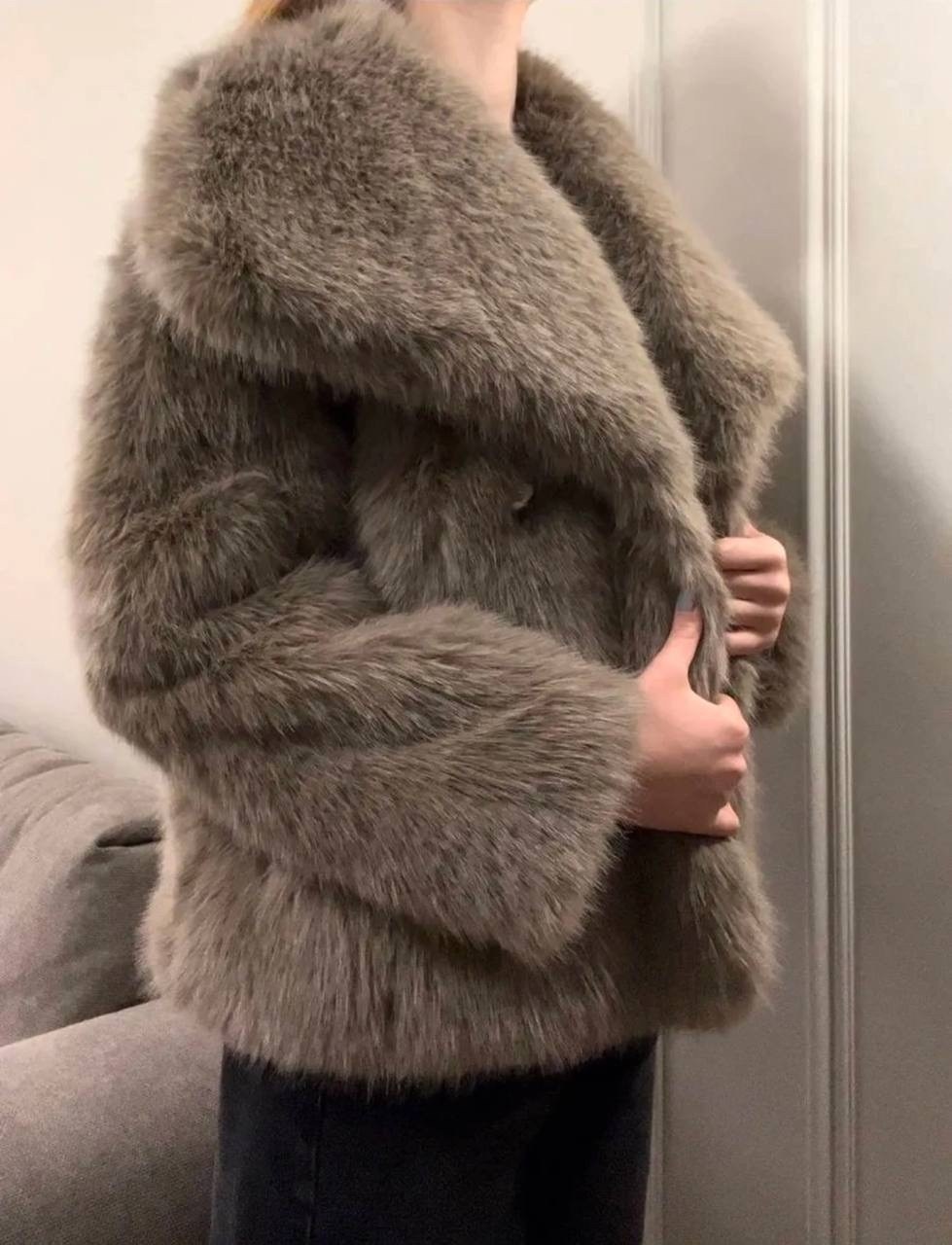 шуба женская,шубка,пальто модное,модная шуба,пальто из искусственного меха