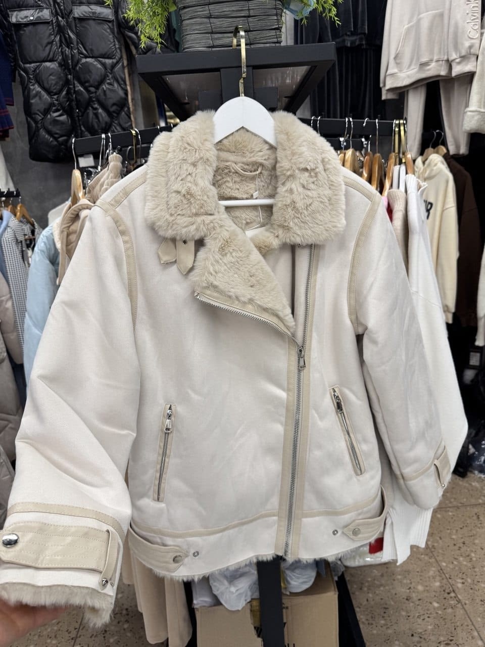 дублёнка авиатор,дубленка женская,зимняя дубленка женская,стильная дубленка,дубленка авиатор женская