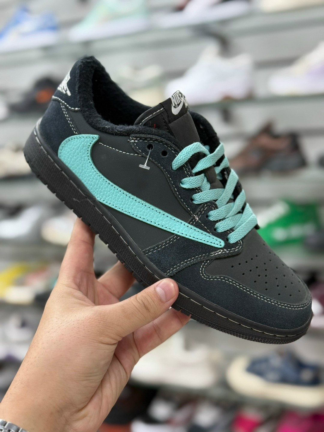 кроссовки nike travis scott x air jordan 1 low,nike air jordan 1 low travis scott,air jordan 1 low travis scott,кроссовки travis scott x air jordan 1 low,кроссовки air jordan 1 low og