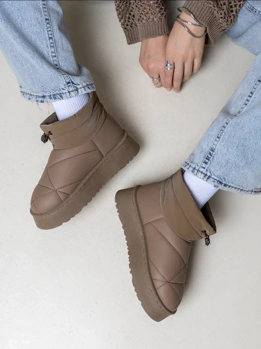 угги женские,угги дутики зимние короткие на высокой подошве,,дутики женские,угги женские зимние