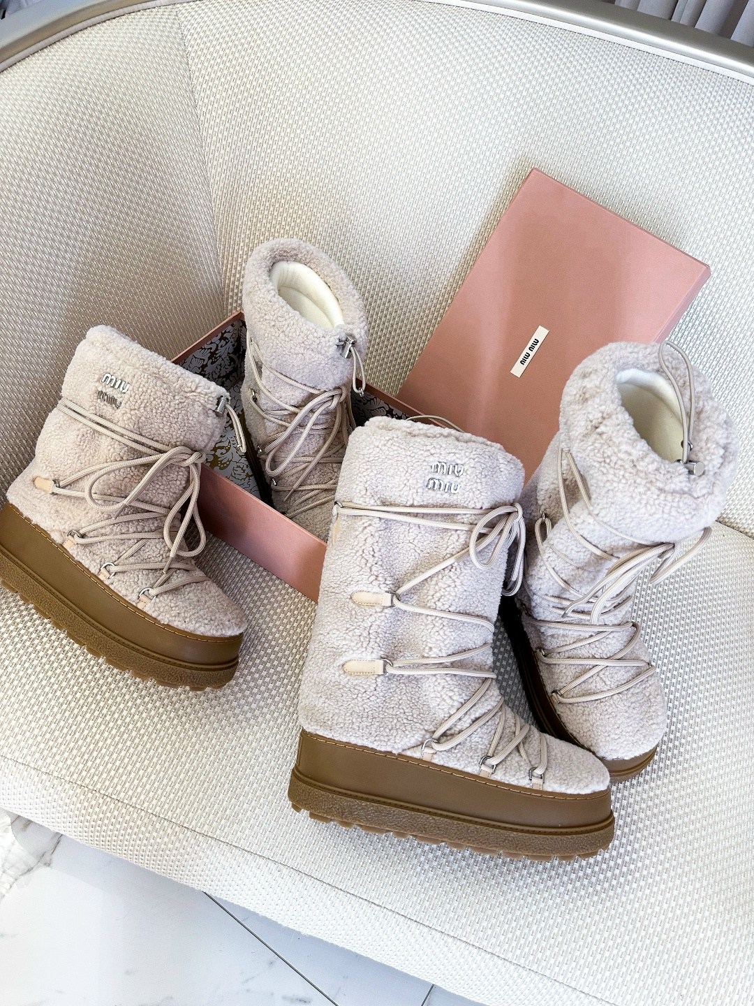 ,зимняя  женская,зимние сапоги,дутики зимние женские,теплые сапоги