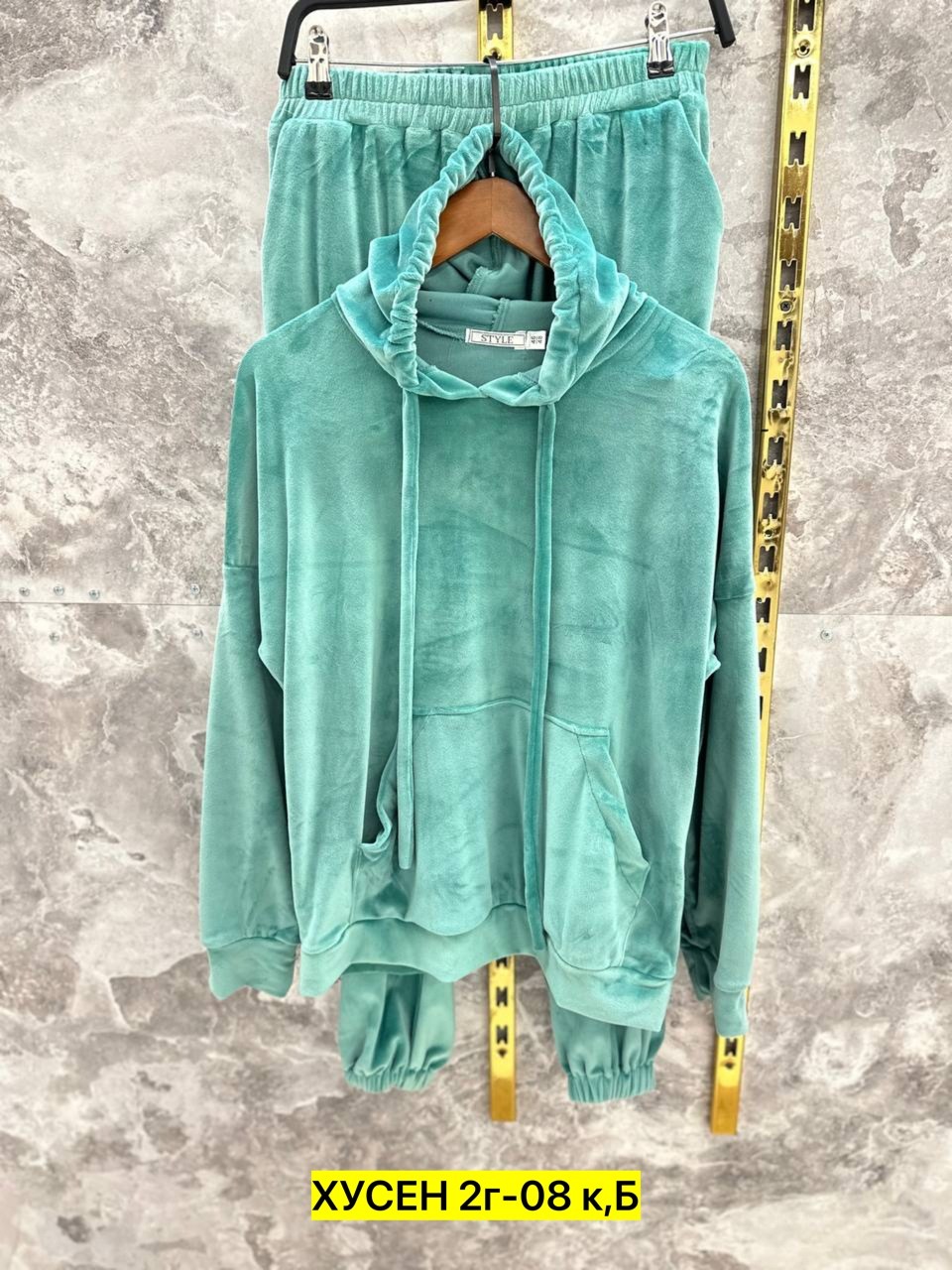 cпортивный костюм велюровый,велюровые костюмы,костюм велюр,женский велюровый костюм,велюровый спортивный костюм женски