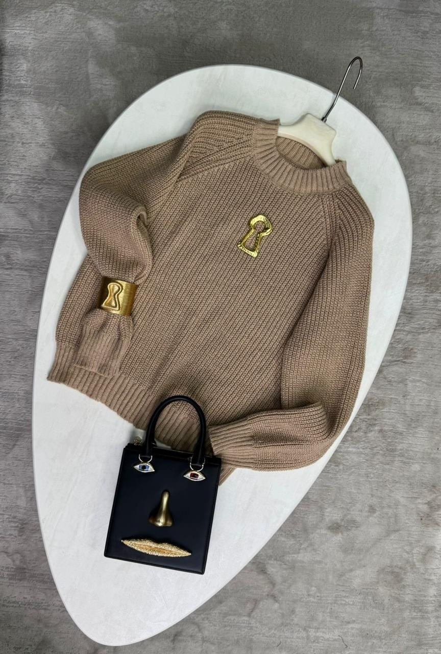 бежевый джемпер,модные свитера,вязаные свитера,вязаный свитер оверсайз,оверсайз свитер