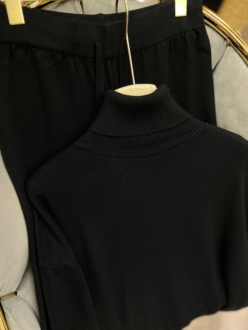 Женская одежда