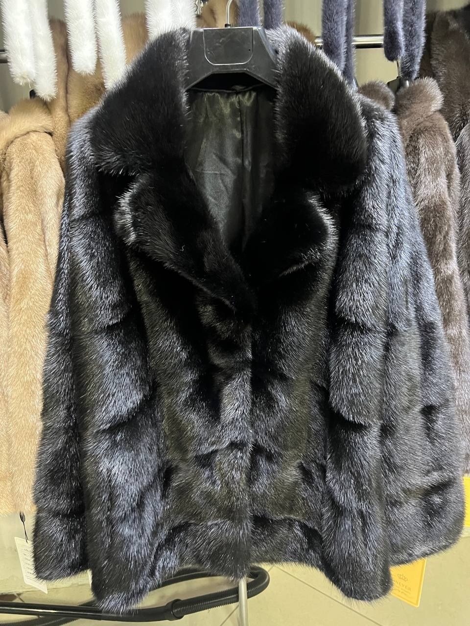 норковые шубы,шуба из норки,шуба норка,шуба норковая с капюшоном,шуба из норки с капюшоном