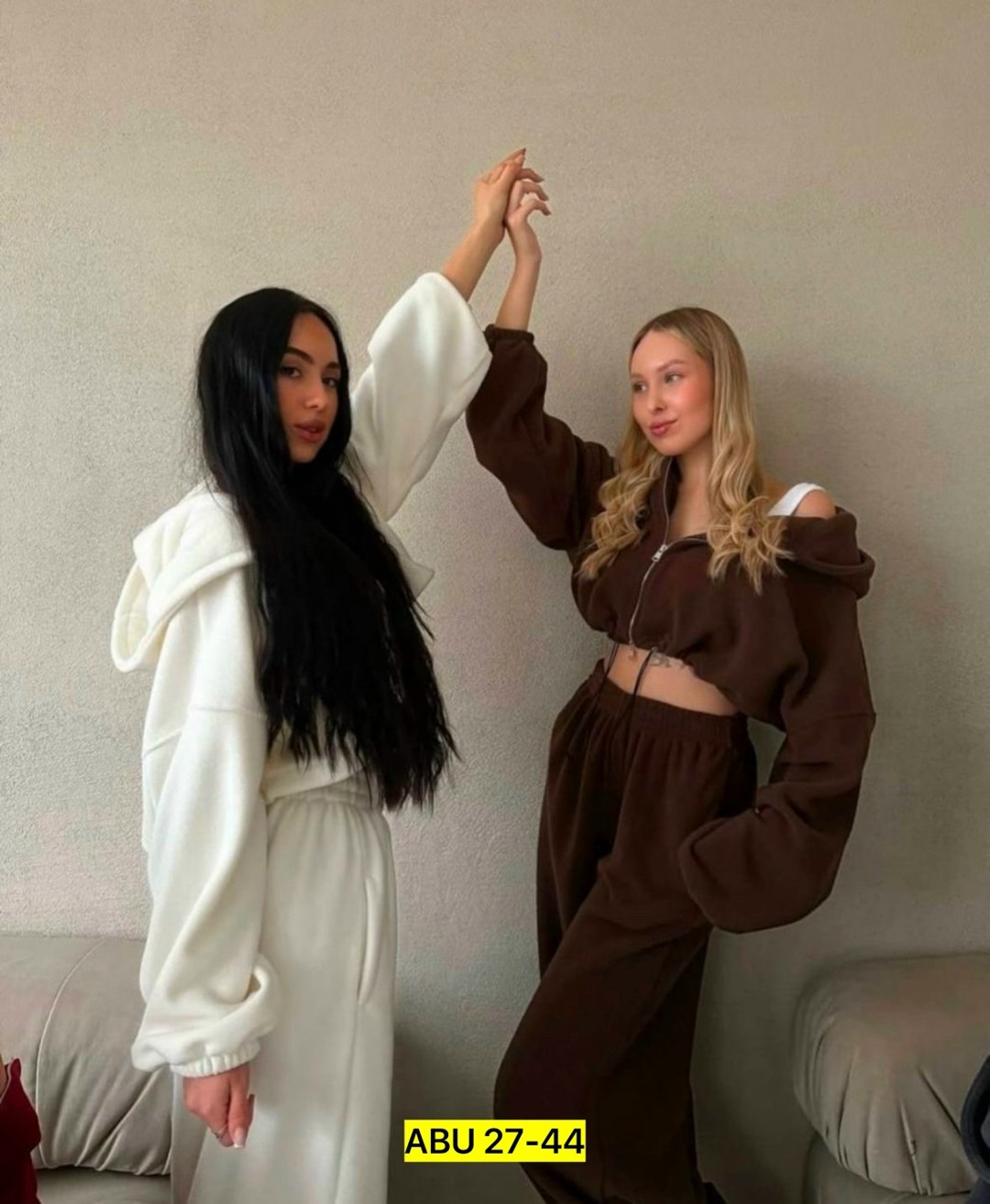 спортивный костюм на флисе женский,спортивные костюмы женские,костюм на флисе,женский костюм на флисе,спортивные костюм