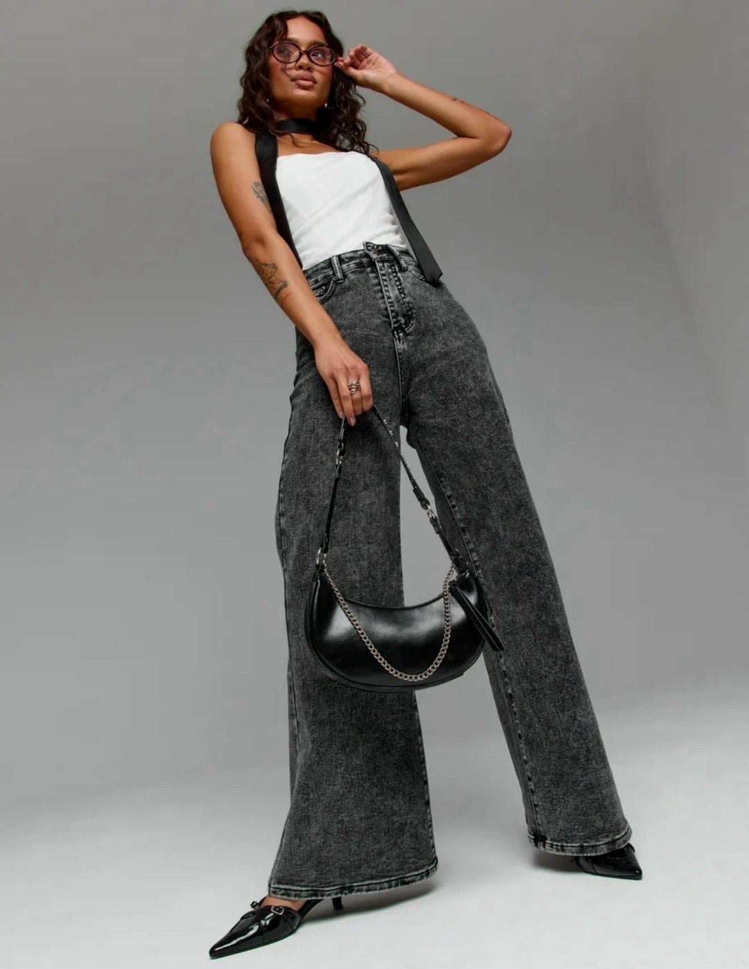 женские джинсы,широкие джинсы,джинсы женские широкие,модные джинсы,джинсы стильные