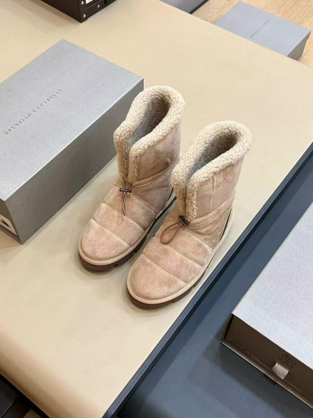 ,угги женские,угги женские ugg,женские зимние сапоги,замшевые сапоги