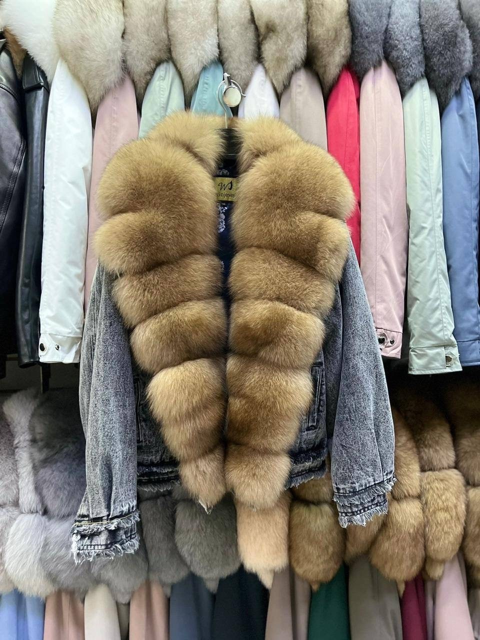 куртка с натуральным мехом песца,джинсовая куртка с мехом песца,мех песец,джинсовая куртка с мехом утепленная,джинсовка с мехом