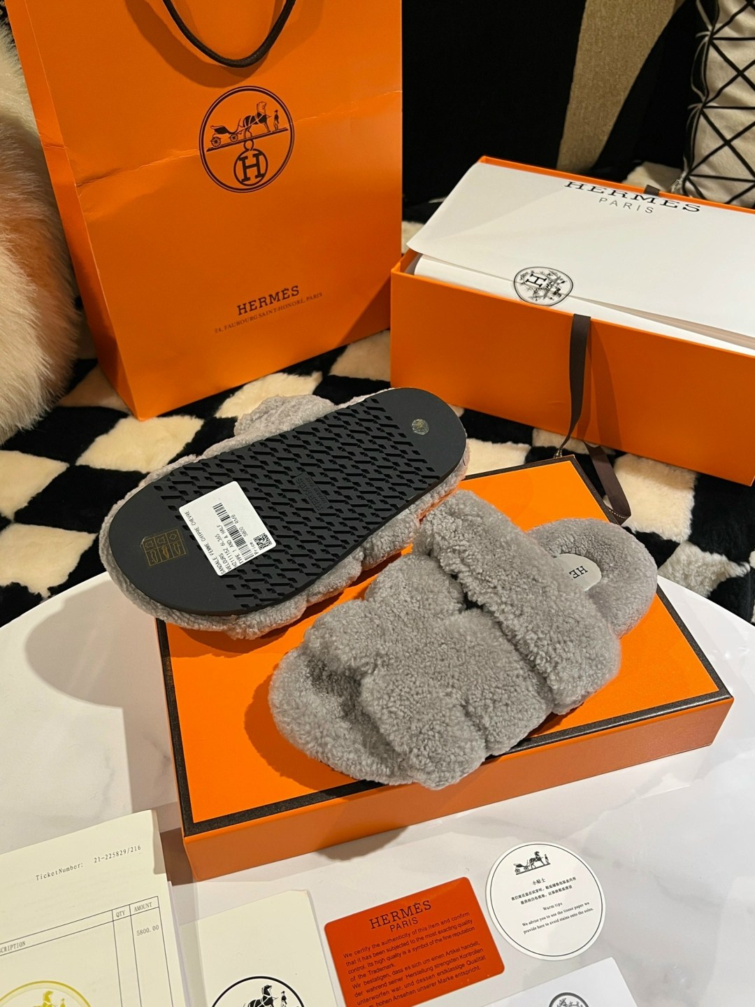 тапочки хермес женские,,модные тапочки,шлепки меховые hermes,тапочки hermes