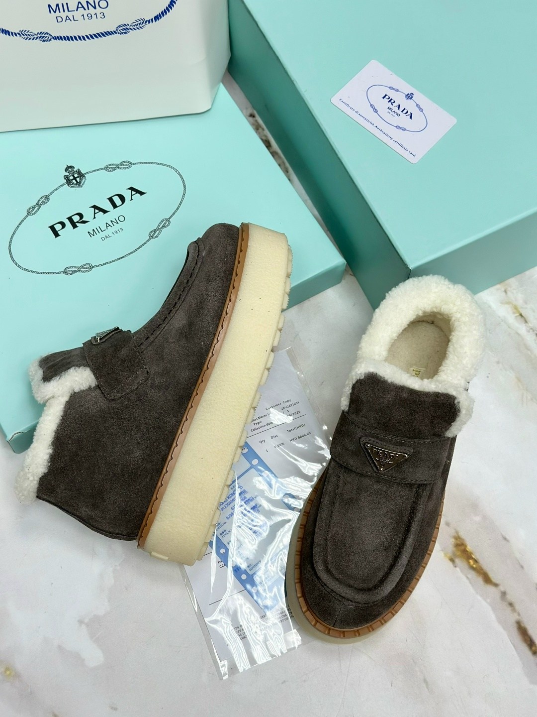 ,лоферы prada,ботинки prada,замшевые ботинки на меху,женская
