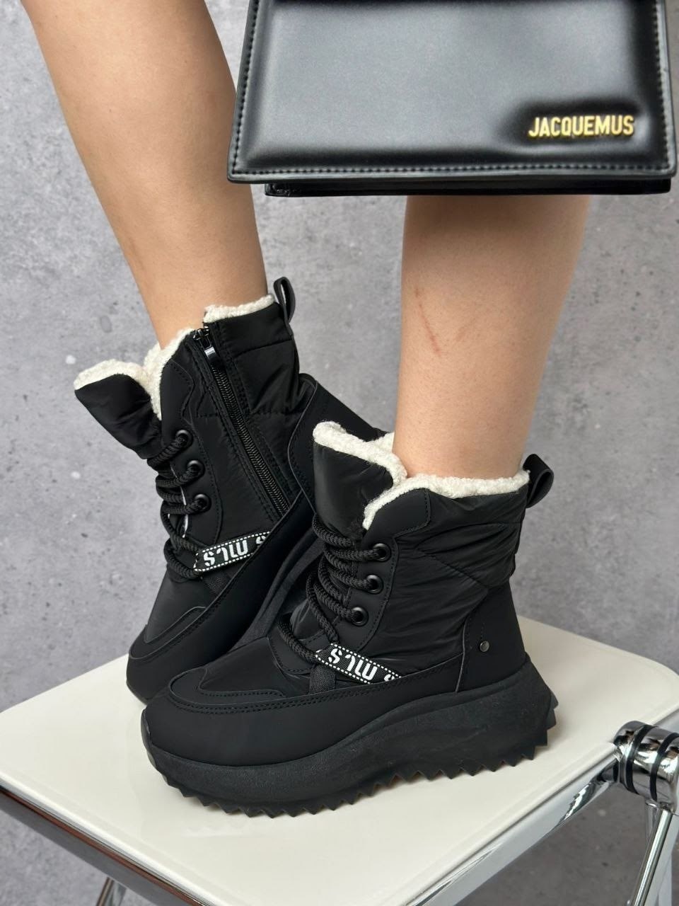 женские зимние дутики,, женская зимняя,дутики женские,дутики прада