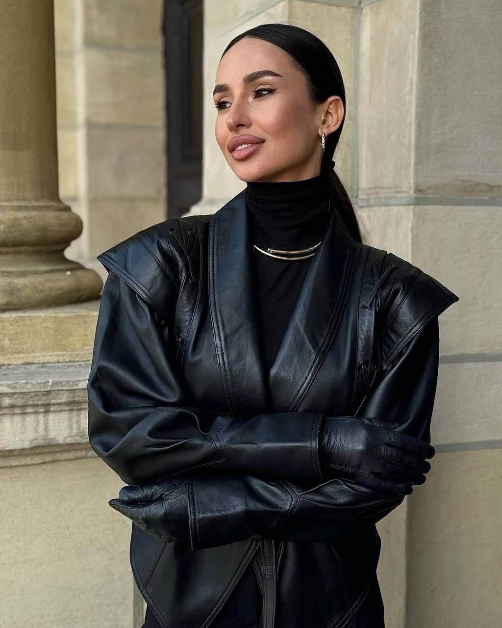 куртка кожаная женская,кожаная куртка,стильная куртка косуха,стильная куртка,куртка косуха из экокожи