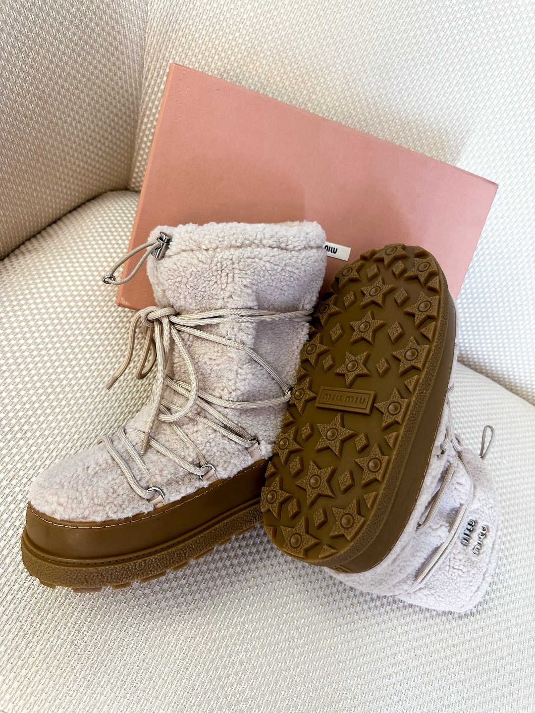 ,зимняя  женская,зимние сапоги,дутики зимние женские,теплые сапоги