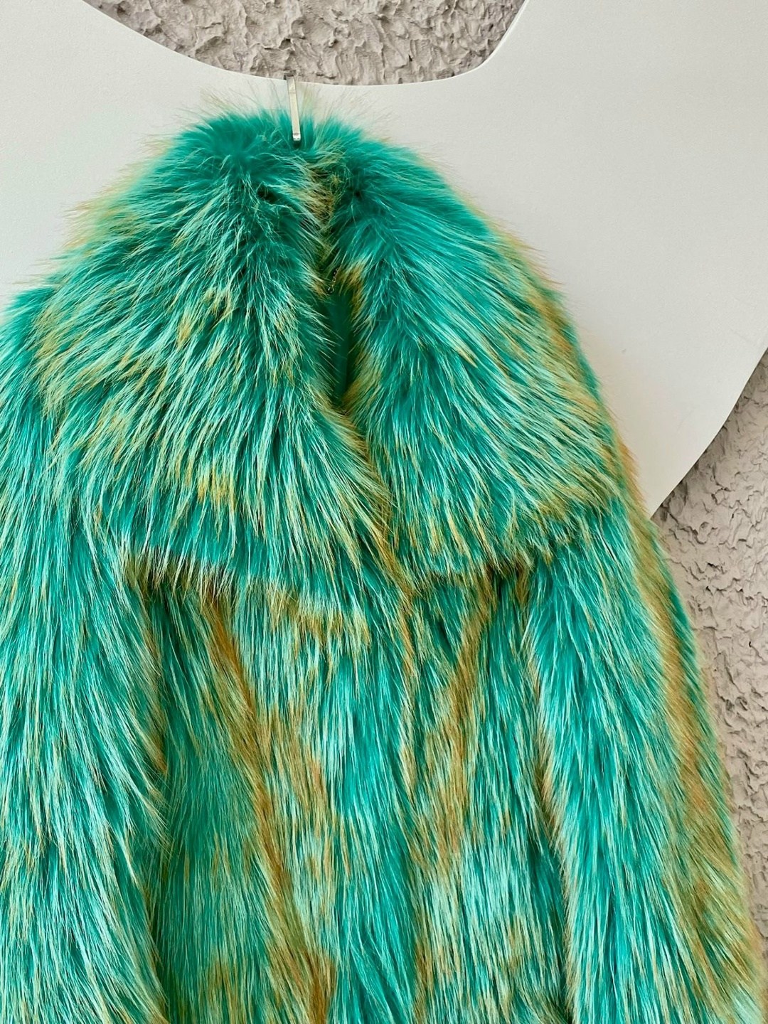 шуба из искусственного меха,искусственная шуба,зеленая шуба,меховое пальто,пальто из искусственного меха