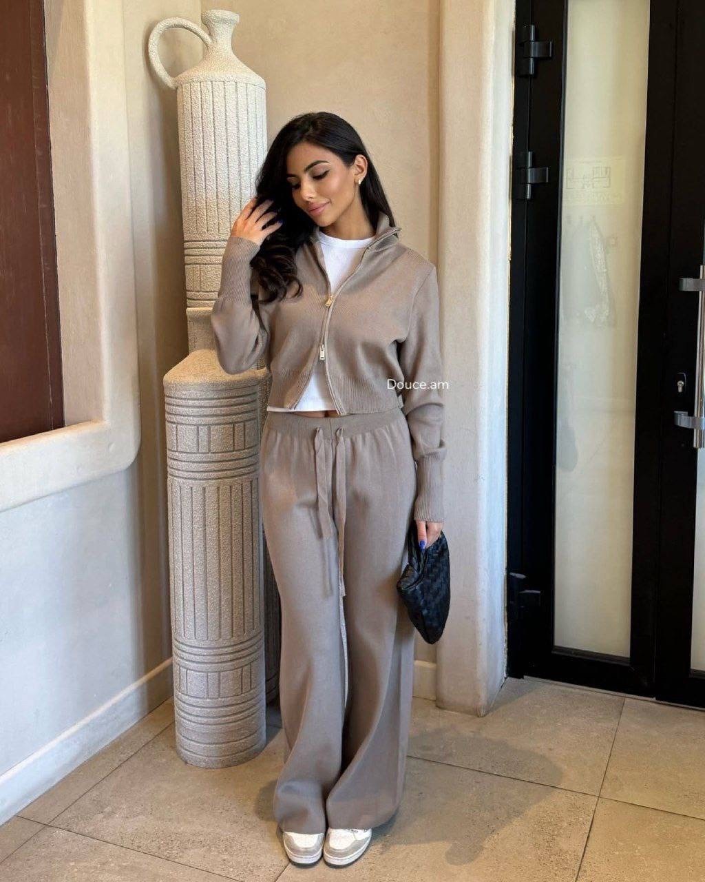 трикотажные костюмы,костюм белый,костюм с брюками,вязаные костюмы,костюм двойка кашемир