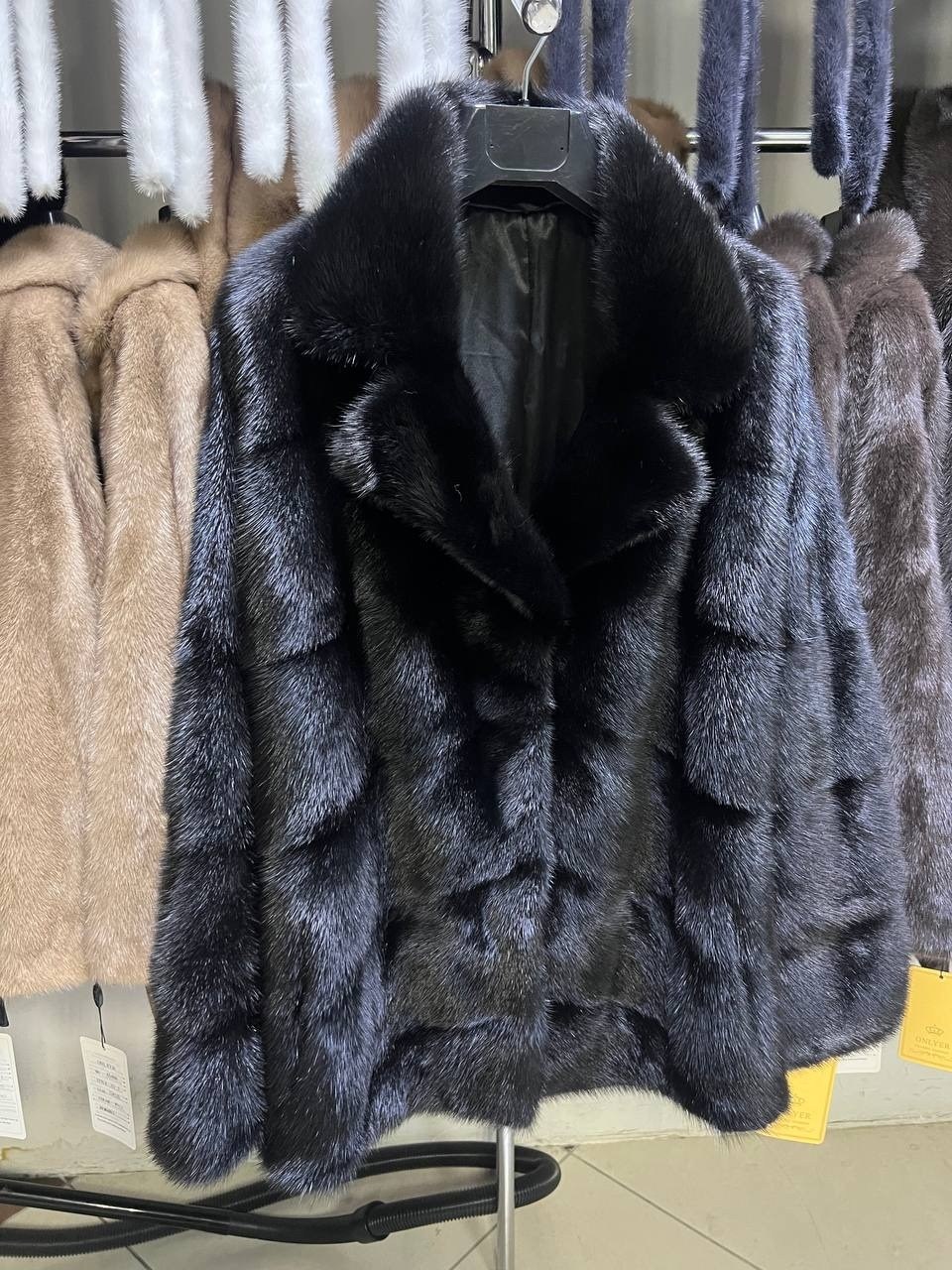 норковые шубы,шуба из норки,шуба норка,шуба норковая с капюшоном,шуба из норки с капюшоном