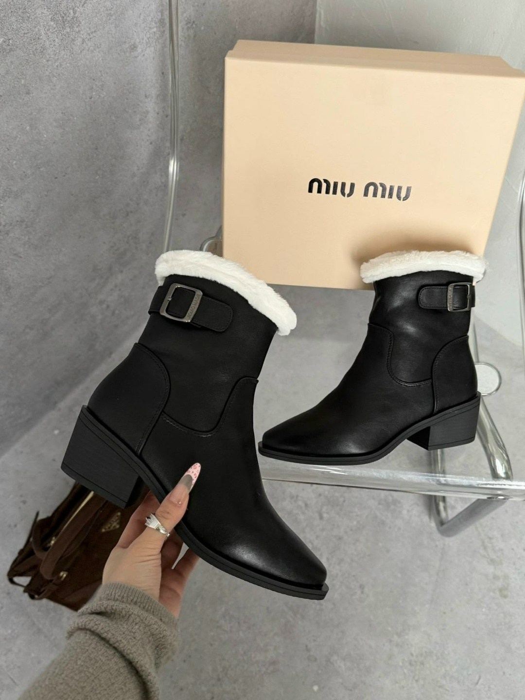 женские зимние ботинки из натуральной кожи на,ботинки miu miu,женская зимняя ,,ботинка женские зимние