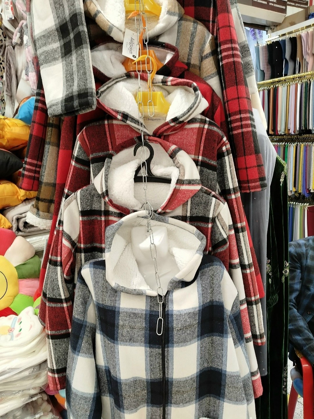 жилет женский,женская жилетка,кофта теплая,меховая жилет,шерстяная жилетка