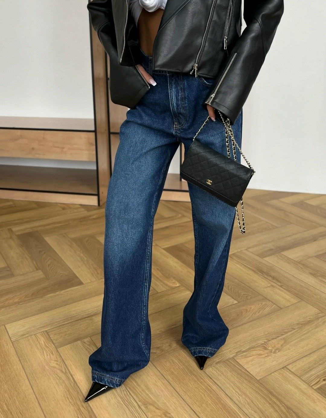 джинсы стиль,джинсы модные,широкие джинсы,женские джинсы широкие,одежда джинсы